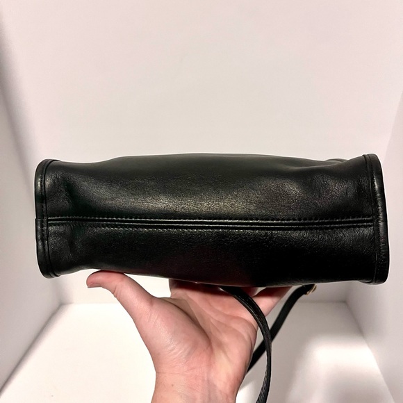 Coach 9942 Vintage Carousel Crossbody Purse - Picture 5 of 7